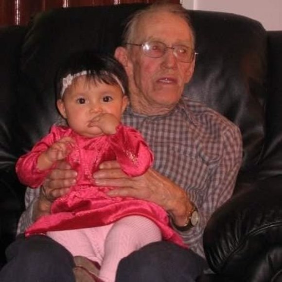 Meet your Posher, Roxane - Picture 1 of 1